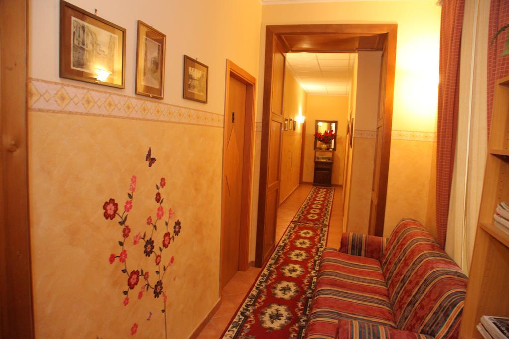 B&B Rinascente Paola Extérieur photo