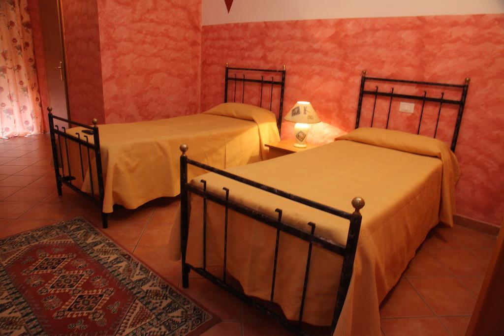 B&B Rinascente Paola Extérieur photo
