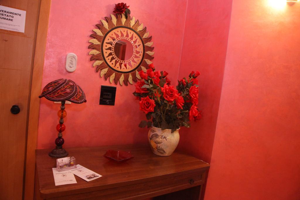 B&B Rinascente Paola Extérieur photo